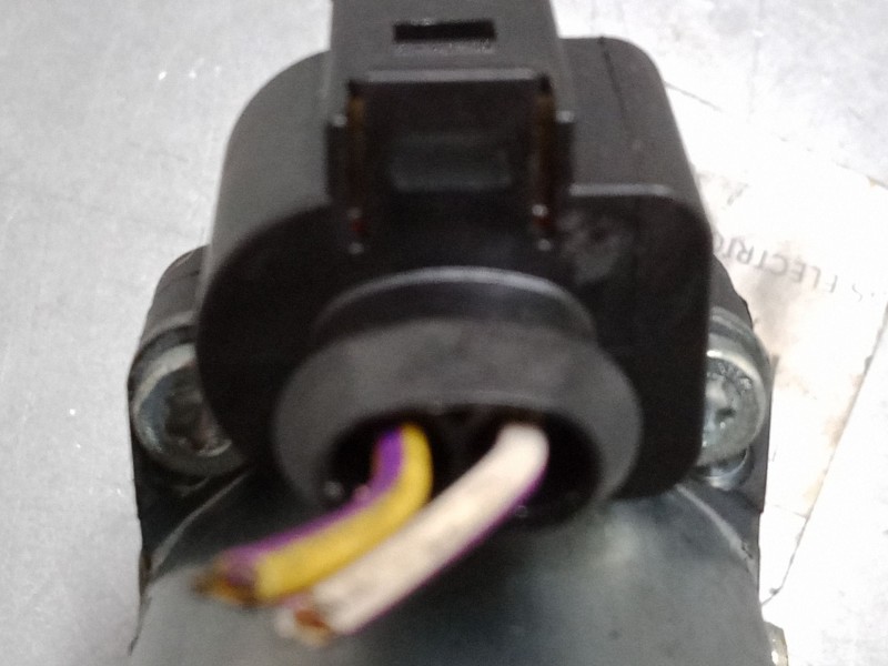 Recambio de motor elevaluna delantero derecho para ford tourneo connect 1.8 tdci referencia OEM IAM 2T14V23200BJ   Recambio de motor elevaluna delantero derecho para ford tourneo connect 1.8 tdci referencia OEM IAM 2T14V23200BJ