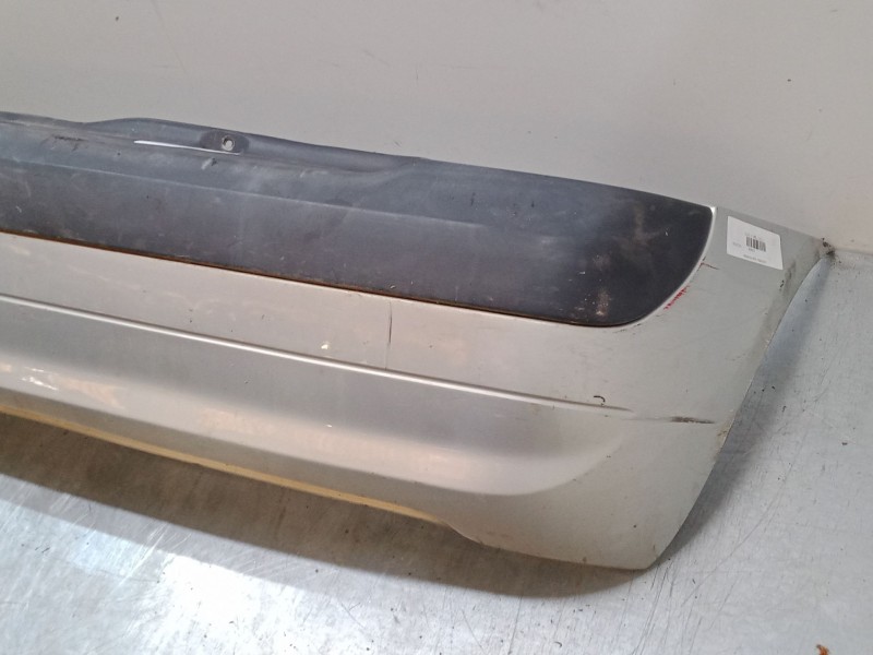 Recambio de paragolpes trasero para renault clio ii (bb_, cb_) 1.2 (bb0a, bb0f, bb10, bb1k, bb28, bb2d, bb2h, cb0a,... referenci