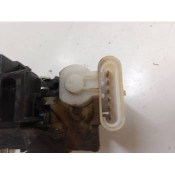 CERRADURA PUERTA DELANTERA DERECHA 