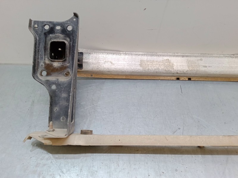 Recambio de refuerzo paragolpes delantero para opel corsa d (s07) 1.4 (l08, l68) referencia OEM IAM 13191879  