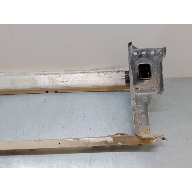 Recambio de refuerzo paragolpes delantero para opel corsa d (s07) 1.4 (l08, l68) referencia OEM IAM 13191879  