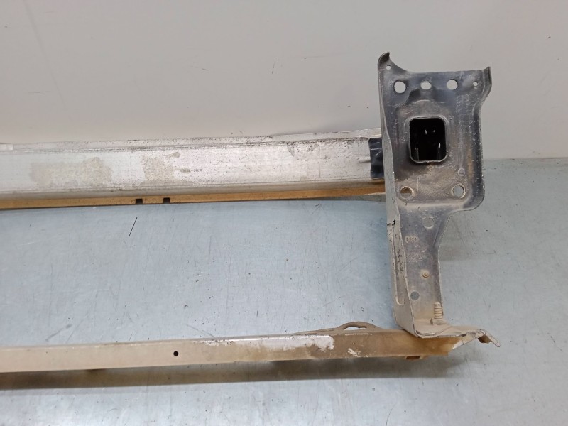 Recambio de refuerzo paragolpes delantero para opel corsa d (s07) 1.4 (l08, l68) referencia OEM IAM 13191879  