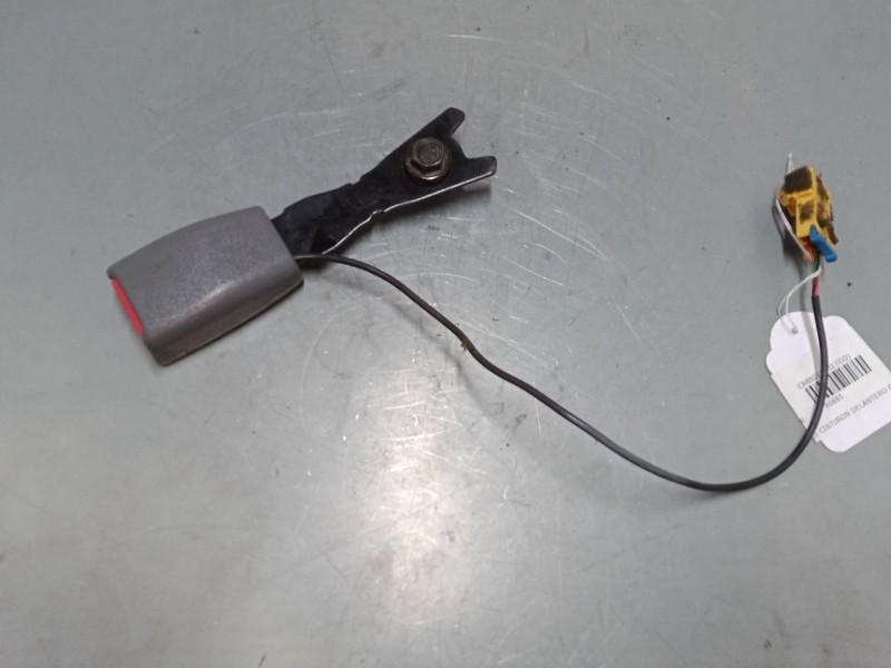 Recambio de anclaje cinturon delantero derecho para kia carnival ii (gq) 2.9 crdi referencia OEM IAM   