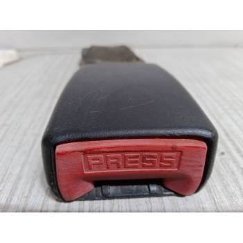ANCLAJE CINTURON TRASERO IZQUIERDO 