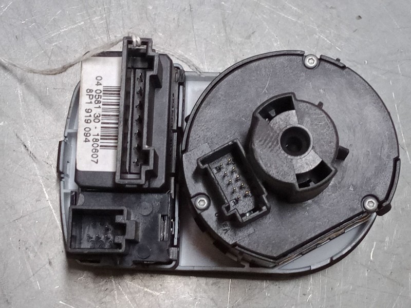 Recambio de conmutador de luces para audi a3 sportback (8pa) 1.6 referencia OEM IAM 8P1941531S  