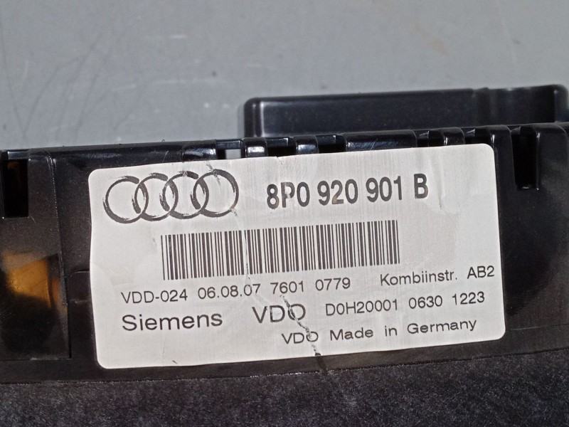 Recambio de cuadro instrumentos para audi a3 sportback (8pa) 1.6 referencia OEM IAM 8P0920901B  