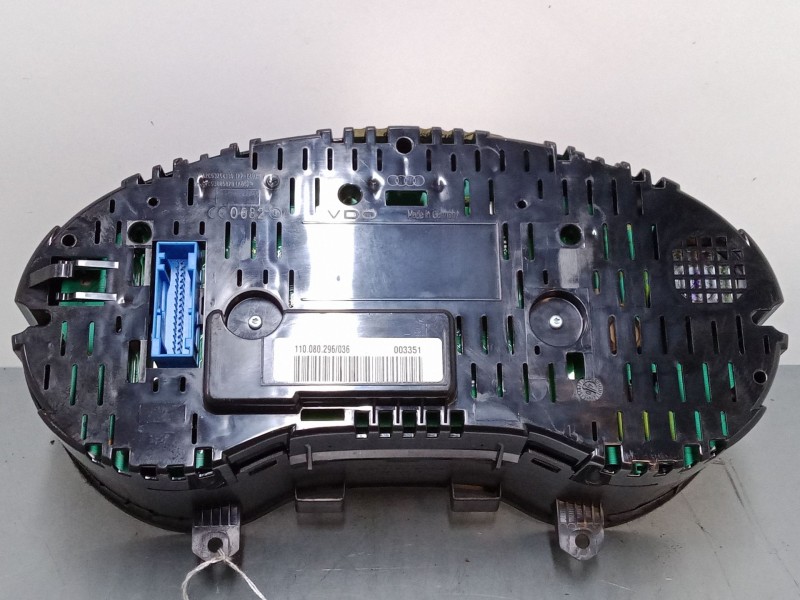 Recambio de cuadro instrumentos para audi a3 sportback (8pa) 1.6 referencia OEM IAM 8P0920901B  