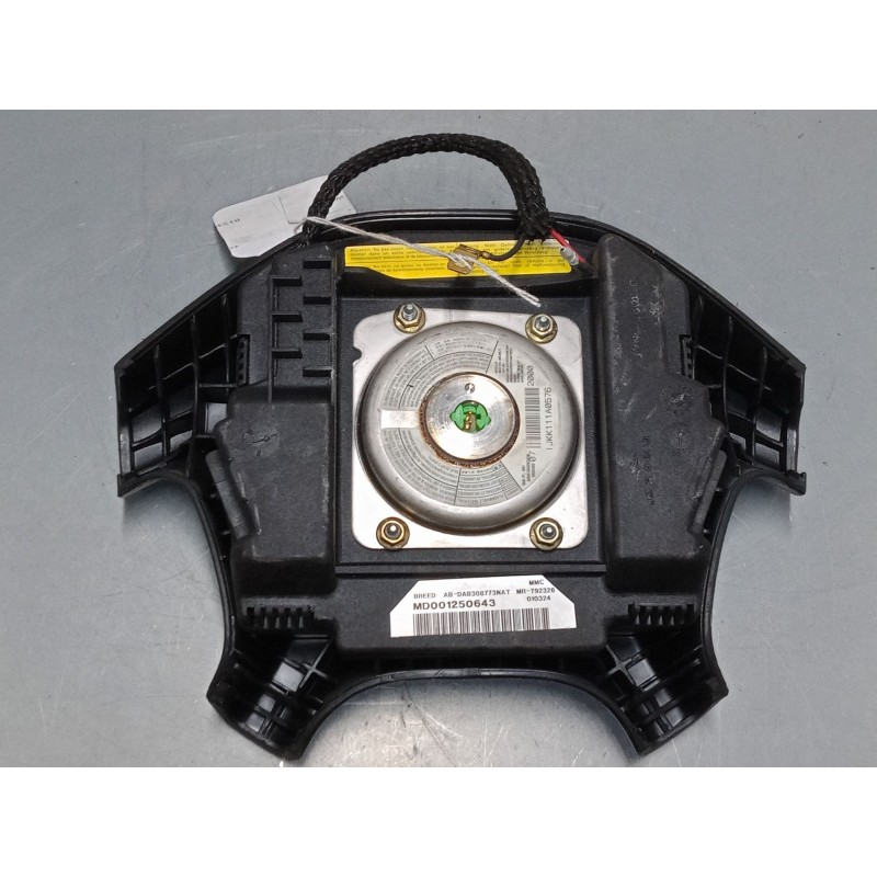 Recambio de airbag volante para mitsubishi montero io i (h6_w, h7_w) 1.8 gdi (h66w, h76w) referencia OEM IAM MD001250643  