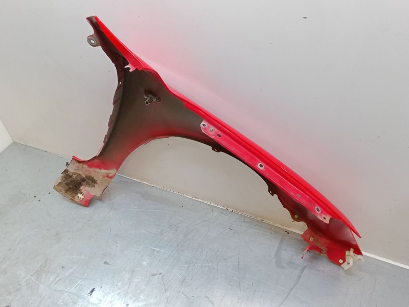 Recambio de aleta delantera izquierda para mazda 3 (bk) 1.6 (bk14) referencia OEM IAM   