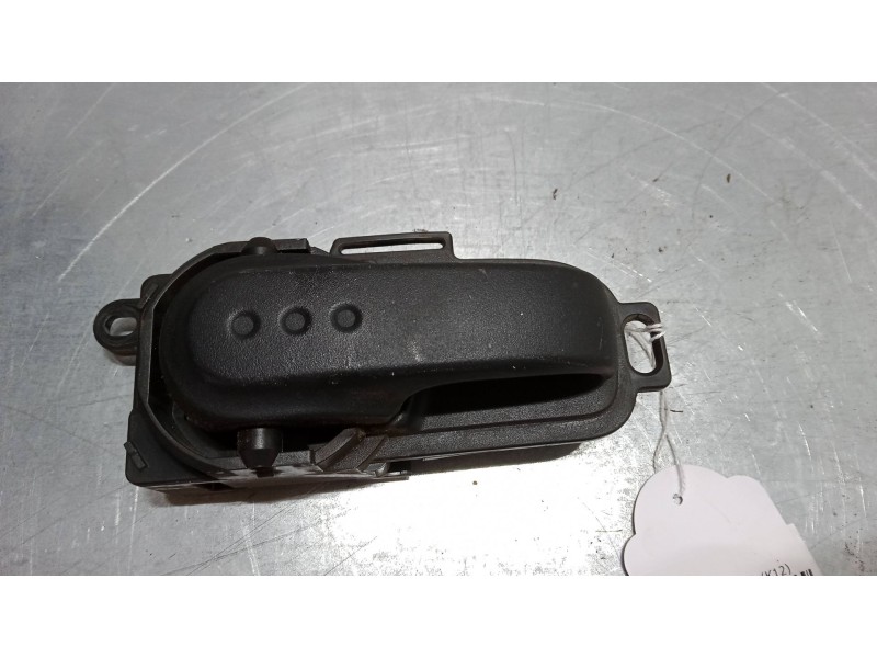 Recambio de maneta interior delantera derecha para nissan micra iii (k12) 1.2 16v referencia OEM IAM 80670AX601  80670AX600