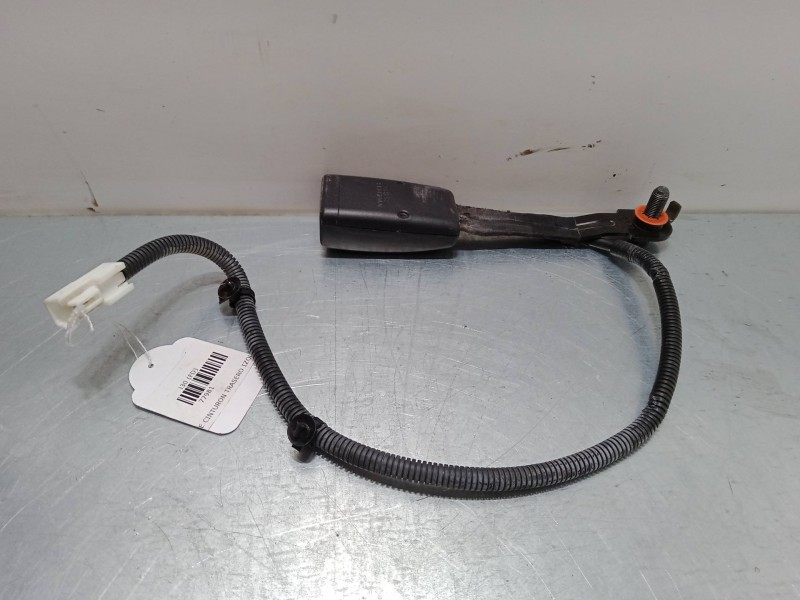 Recambio de anclaje cinturon trasero izquierdo para hyundai i30 (fd) 1.4 referencia OEM IAM   