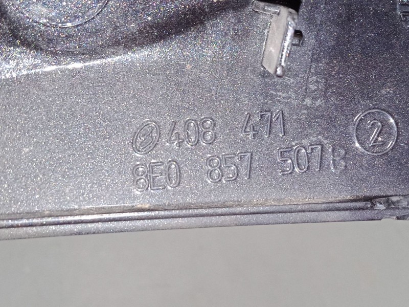 Recambio de carcasa retrovisor izquierdo para audi a3 sportback (8pa) 1.6 referencia OEM IAM 8E0857507B  