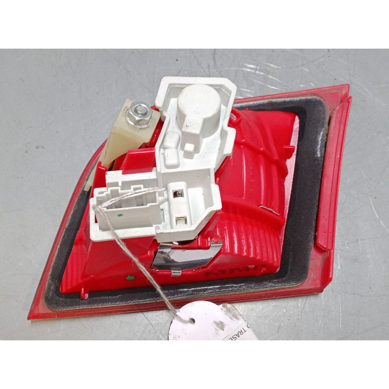 Recambio de piloto trasero porton izquierdo para audi a3 sportback (8pa) 1.6 referencia OEM IAM 8P4945093B  