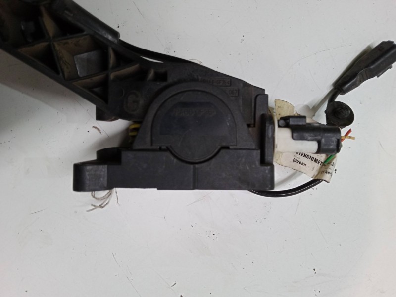 Recambio de pedal acelerador para citroën c4 coupé (la_) 1.4 16v referencia OEM IAM F00C3E2429  