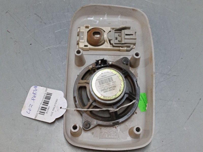 Recambio de luz maletero para citroën berlingo / berlingo first monospace (mf_, gjk_, gfk_) 1.9 d (mfwjz) referencia OEM IAM   