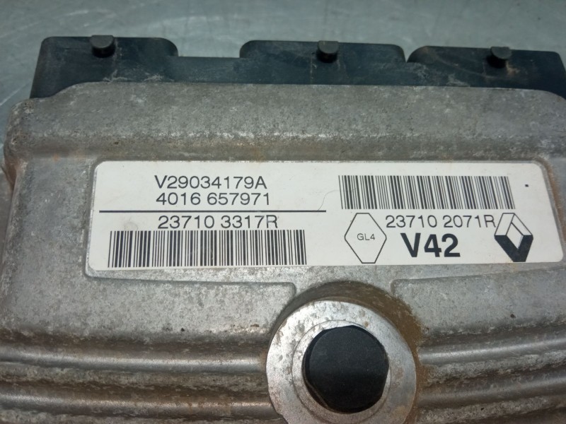 Recambio de centralita motor uce para renault clio iv (bh_) 1.5 dci 90 referencia OEM IAM V29034179A 237102071R 237103317R