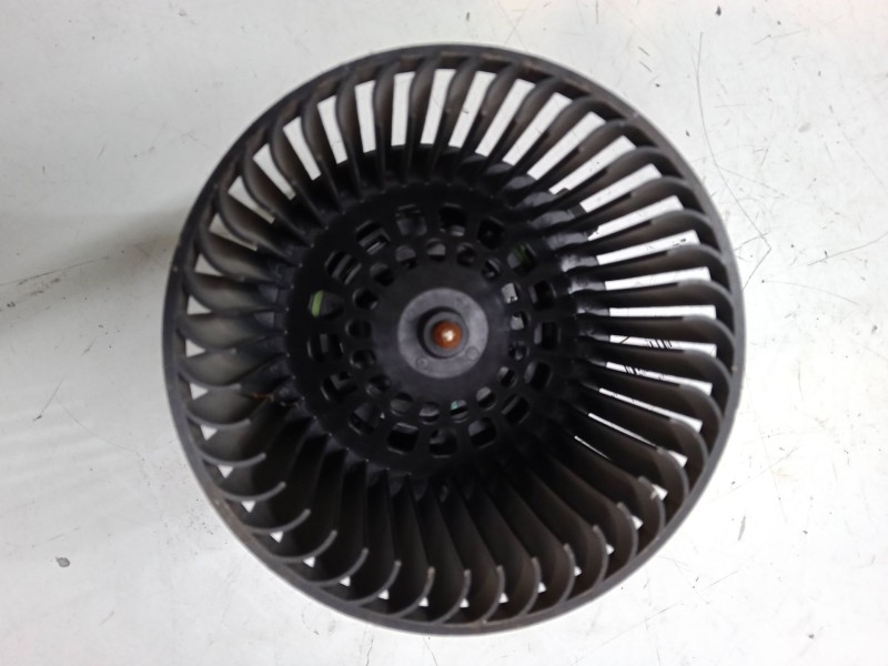 Recambio de motor calefaccion para peugeot 208 i (ca_, cc_) 1.2 vti 82 referencia OEM IAM T1013140A   Recambio de motor calefaccion para peugeot 208 i (ca_, cc_) 1.2 vti 82 referencia OEM IAM T1013140A