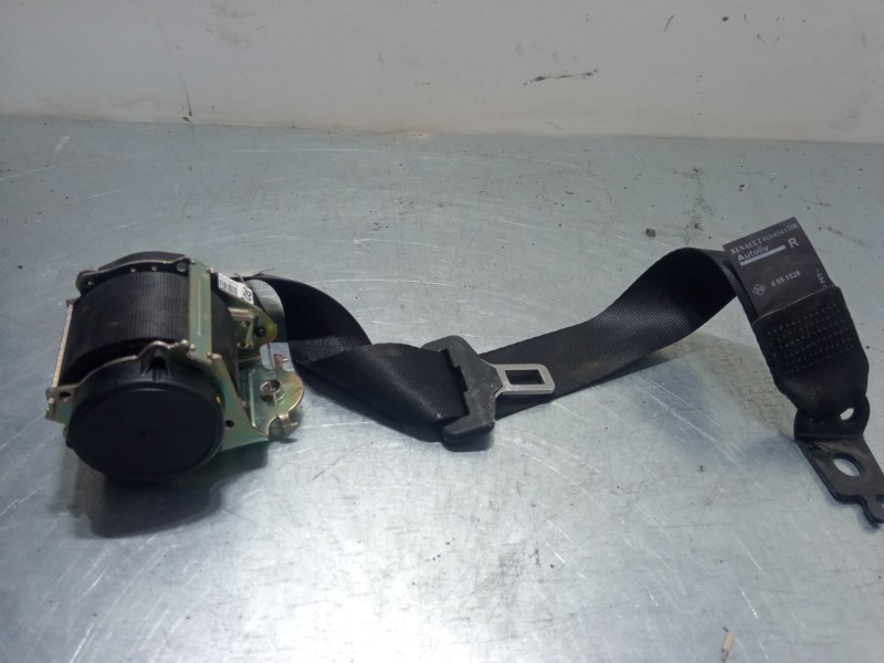 Recambio de cinturon seguridad trasero derecho para renault clio iv (bh_) 1.5 dci 90 referencia OEM IAM 888404130R  