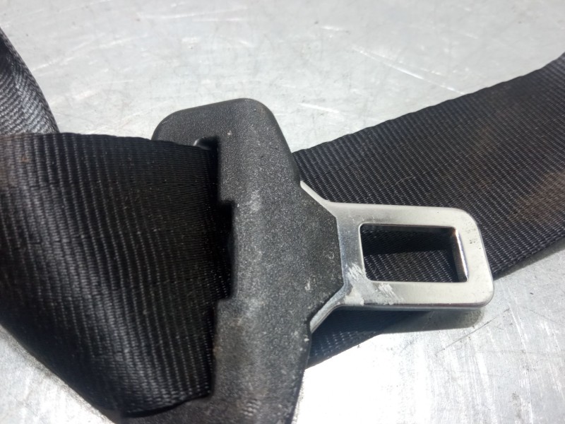 Recambio de cinturon seguridad trasero derecho para renault clio iv (bh_) 1.5 dci 90 referencia OEM IAM 888404130R  