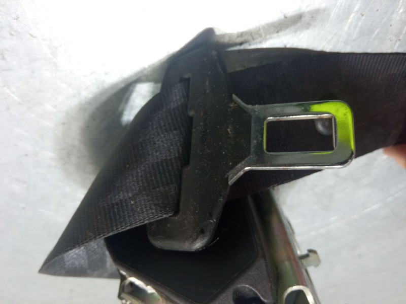 Recambio de cinturon seguridad trasero central para renault clio iv (bh_) 1.5 dci 90 referencia OEM IAM 888419629R  