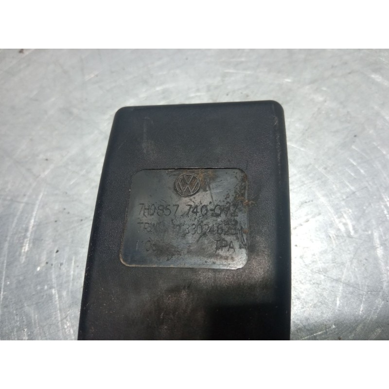 Recambio de anclaje cinturon trasero derecho para volkswagen caddy iii furgoneta/monovolumen (2ka, 2kh, 2ca, 2ch) 1.9 tdi refere