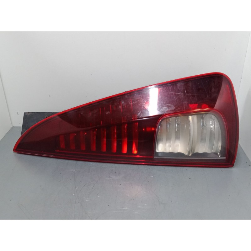 Recambio de piloto trasero izquierdo para renault espace iv (jk0/1_) 2.0 dci (jk01, jk02, jk1j, jk1k, jk1h) referencia OEM IAM 8
