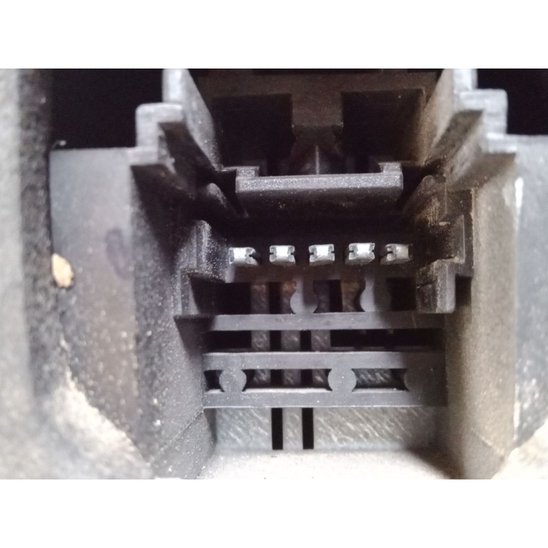 Recambio de piloto trasero izquierdo para renault espace iv (jk0/1_) 2.0 dci (jk01, jk02, jk1j, jk1k, jk1h) referencia OEM IAM 8