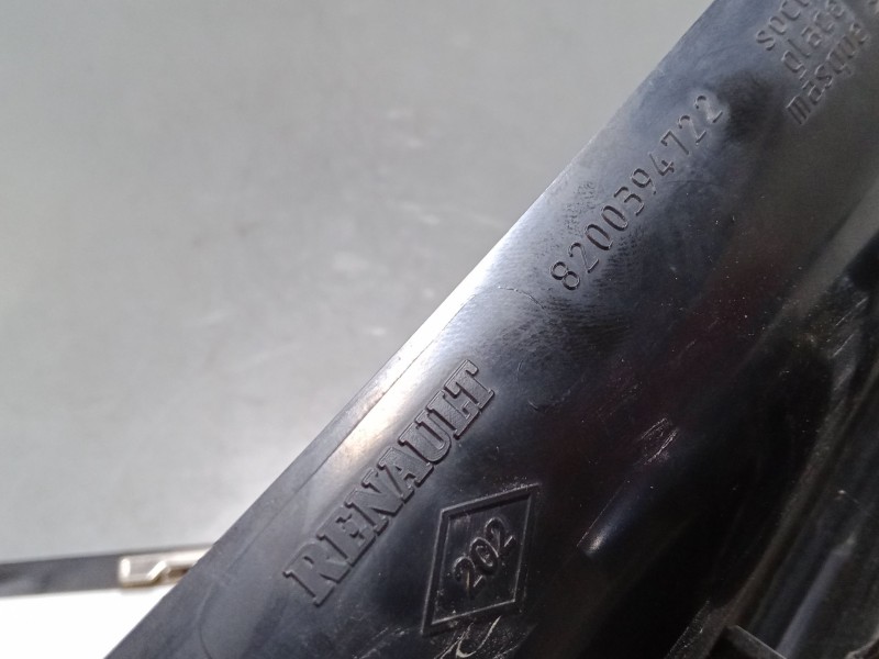 Recambio de piloto trasero derecho para renault espace iv (jk0/1_) 2.0 dci (jk01, jk02, jk1j, jk1k, jk1h) referencia OEM IAM 820