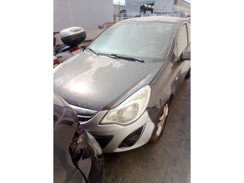 opel corsa d (s07) del año 2013