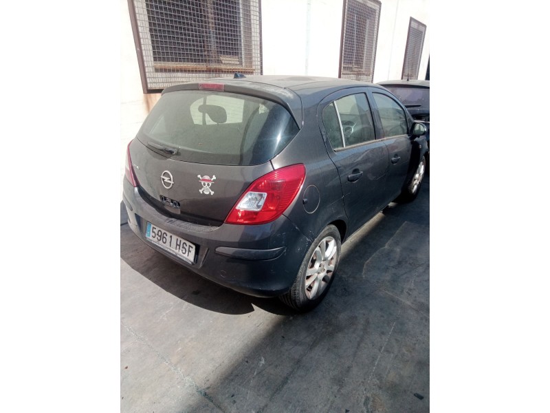 opel corsa d (s07) del año 2013