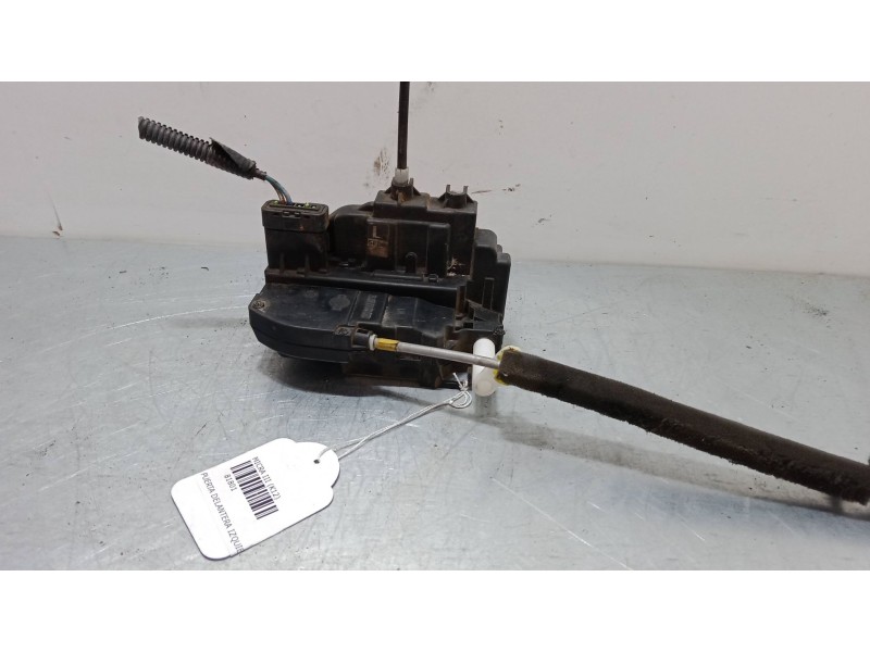 Recambio de cerradura puerta delantera izquierda para nissan micra iii (k12) 1.2 16v referencia OEM IAM   
