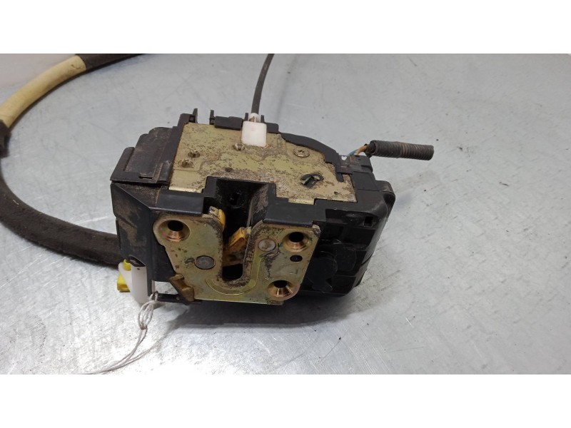 Recambio de cerradura puerta delantera izquierda para nissan micra iii (k12) 1.2 16v referencia OEM IAM   