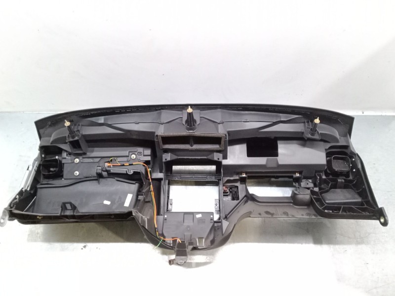 Recambio de salpicadero para peugeot 106 ii (1a_, 1c_) 1.1 i referencia OEM IAM   