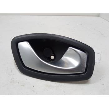 MANETA INTERIOR PUERTA DELANTERA DERECHA 826720001R 