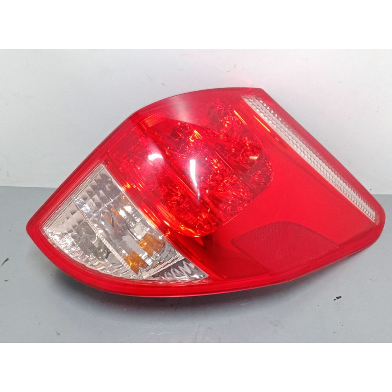 Recambio de piloto trasero derecho para toyota rav 4 iii (_a3_) 2.2 d 4wd (ala30_) referencia OEM IAM   