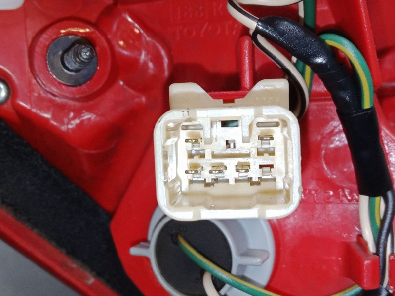 Recambio de piloto trasero derecho para toyota rav 4 iii (_a3_) 2.2 d 4wd (ala30_) referencia OEM IAM   