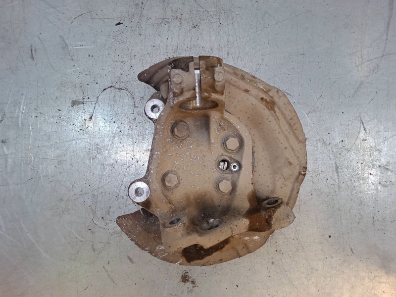 Recambio de mangueta delantera izquierda para bmw 3 (e90) 320 d referencia OEM IAM   