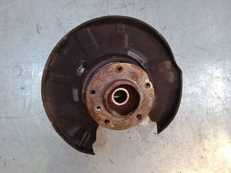 Recambio de mangueta trasera derecha para bmw 3 (e90) 320 d referencia OEM IAM   