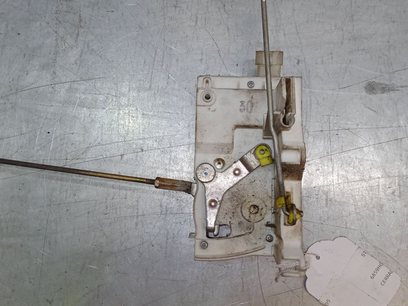 Recambio de cerradura puerta delantera izquierda para iveco stralis ad 260 s 36 y/ps euro5 ad260s36y ps referencia OEM IAM   