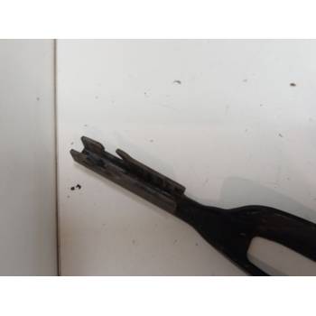 BRAZO LIMPIA DELANTERO IZQUIERDO 