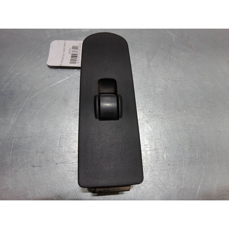 Recambio de mando elevalunas delantero derecho para mitsubishi colt vi (z3_a, z2_a) 1.3 (z21a) referencia OEM IAM   