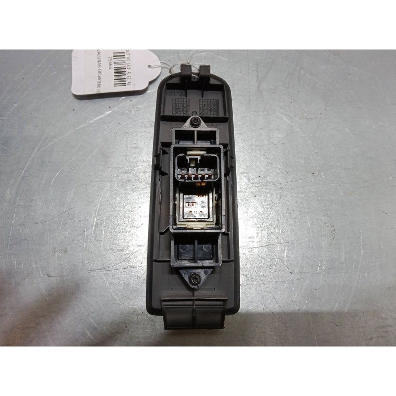 Recambio de mando elevalunas delantero derecho para mitsubishi colt vi (z3_a, z2_a) 1.3 (z21a) referencia OEM IAM   