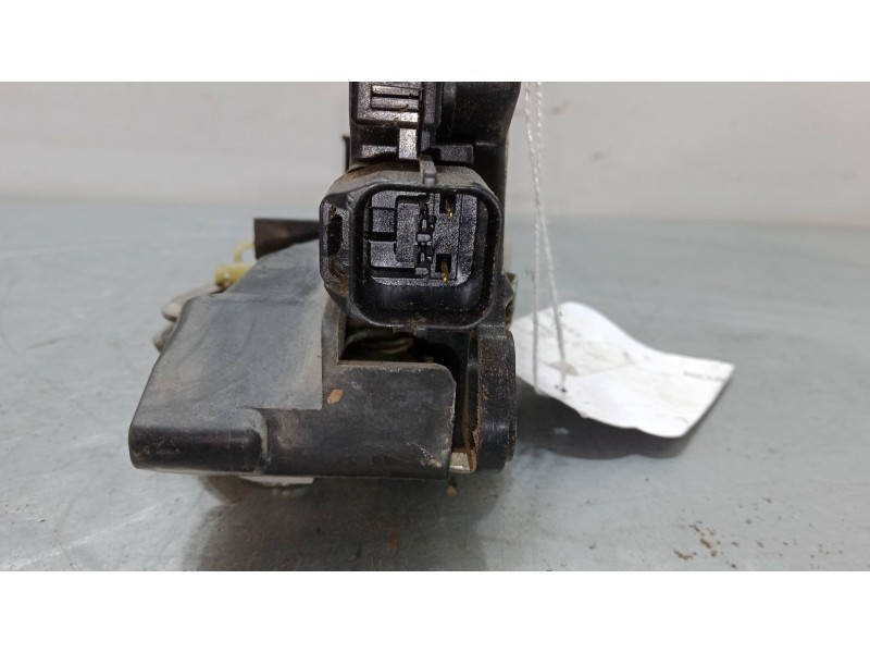 Recambio de cerradura puerta delantera derecha para mitsubishi colt vi (z3_a, z2_a) 1.3 (z21a) referencia OEM IAM   