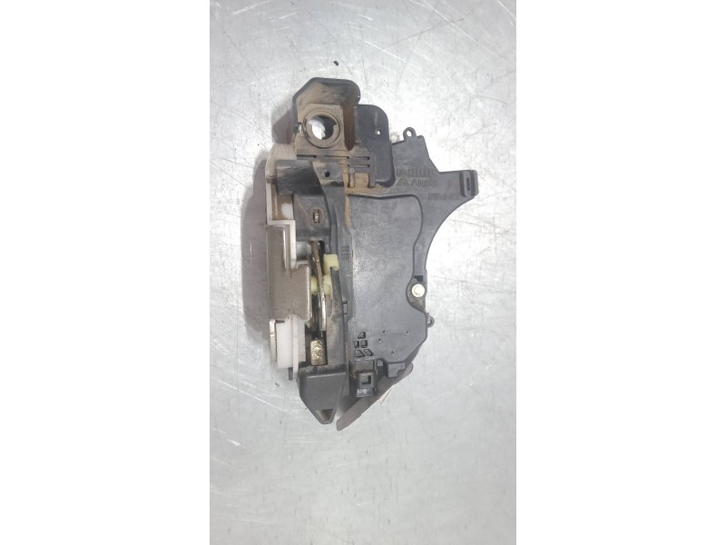 Recambio de cerradura puerta trasera derecha para mitsubishi colt vi (z3_a, z2_a) 1.3 (z21a) referencia OEM IAM   