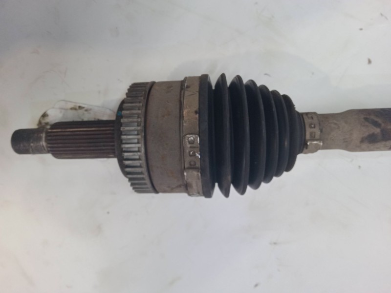 Recambio de transmision delantera derecha para hyundai ix35 (lm, el, elh) 1.7 crdi referencia OEM IAM    Recambio de transmision delantera derecha para hyundai ix35 (lm, el, elh) 1.7 crdi referencia OEM IAM