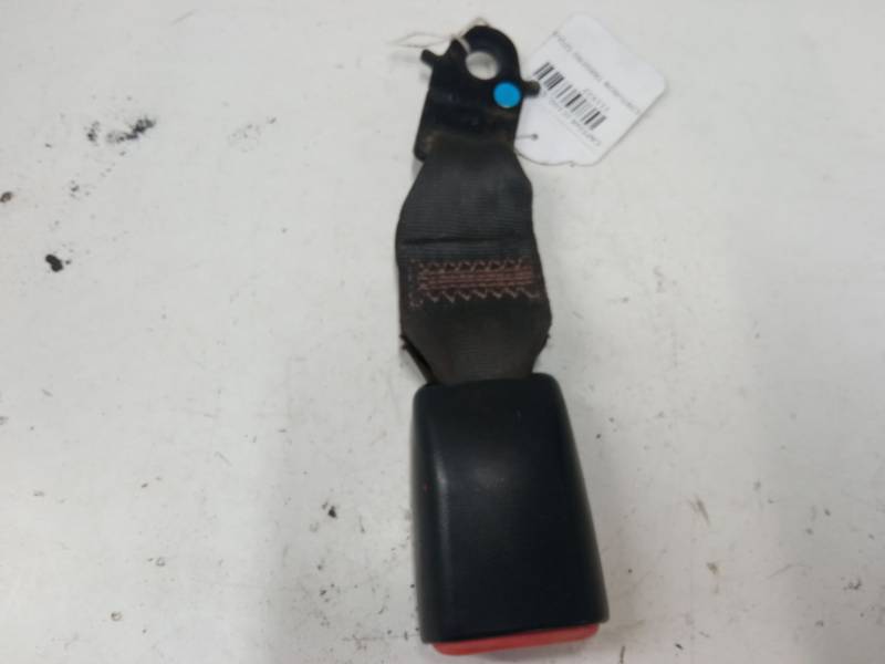 ANCLAJE CINTURON TRASERO IZQUIERDO 