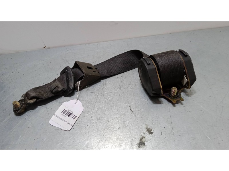 Recambio de cinturon seguridad trasero derecho para bmw 3 (e30) 318 i referencia OEM IAM   