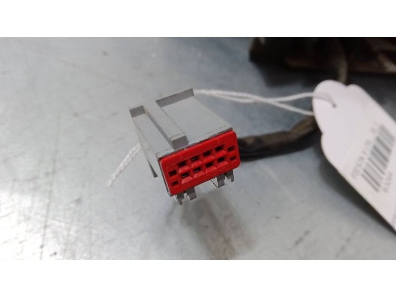 Recambio de retrovisor electrico izquierdo para ford fiesta v (jh_, jd_) 1.4 16v referencia OEM IAM   