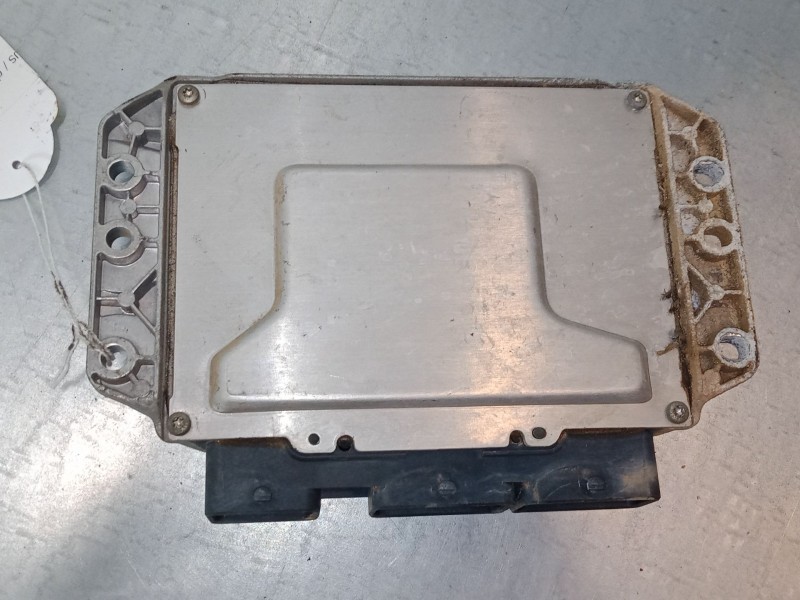 Recambio de centralita motor uce para renault modus / grand modus (f/jp0_) 1.4 (jp01, jp0j) referencia OEM IAM 8200376474  21584