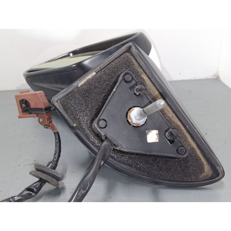 Recambio de retrovisor electrico izquierdo para peugeot 407 (6d_) 1.6 hdi 110 (6d9hzc, 6d9hyc) referencia OEM IAM   